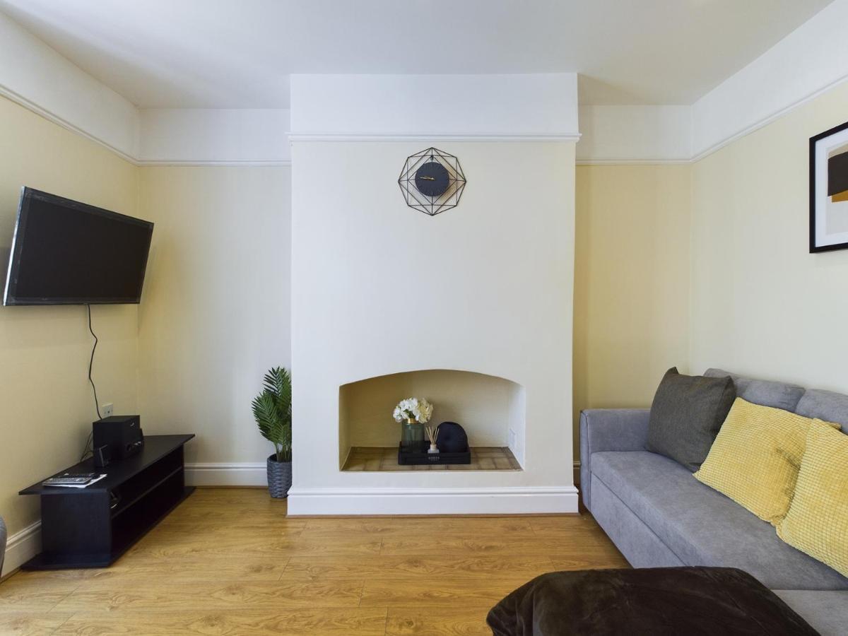 Modern 5 Bedroom House Near Lark Lane Liverpool Zewnętrze zdjęcie
